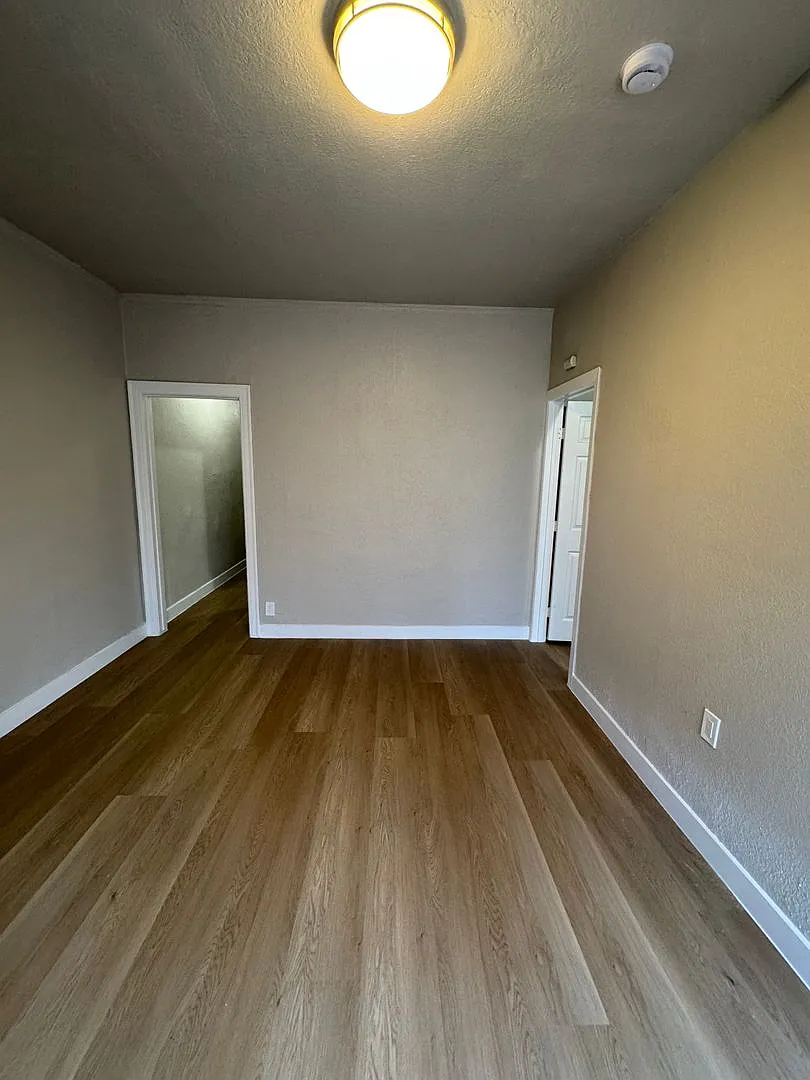 43rd Street Apts LLC — Photo 4