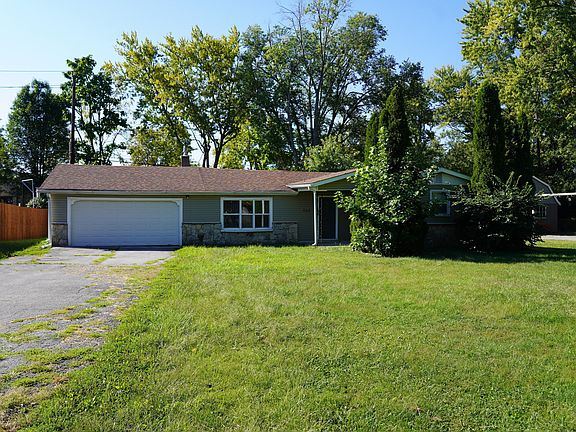 2nd image of 905 E Markwood Ave