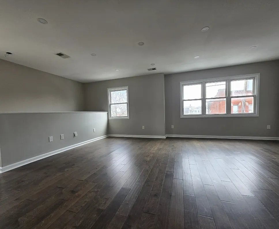 Building Photo - 7-9 Hudson St #2