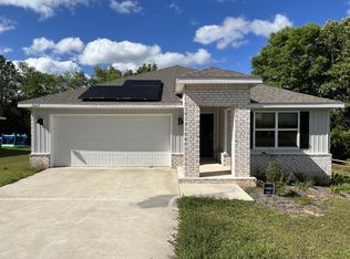 3242 Chappelwood Dr, Crestview, FL 32539
