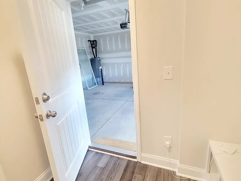 121 Scoville Rd — Photo 23
