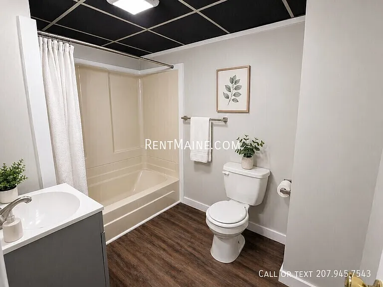 468 Union St #2 — Photo 7