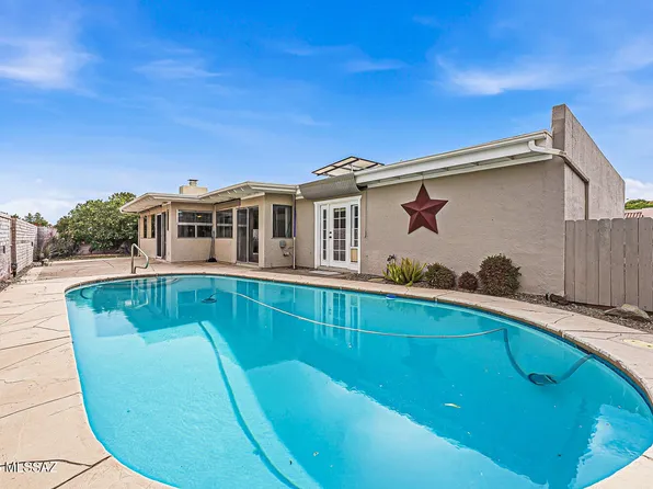 1939 S San Vincent Dr, Green Valley, AZ 85614