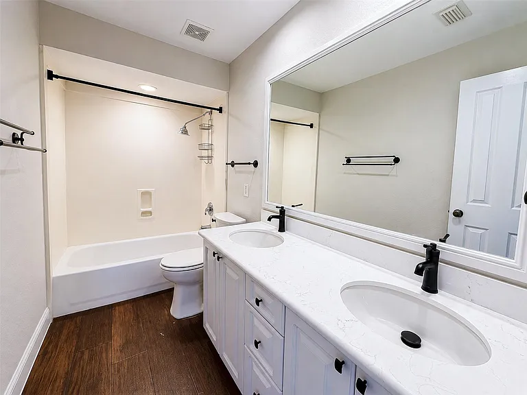 18 Doeskin Pl — Photo 37