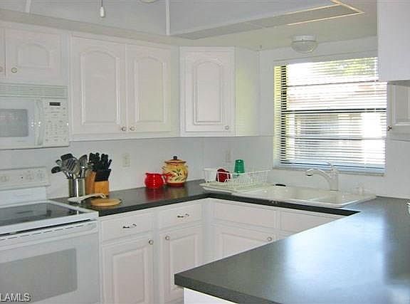 4th image of 27873 Hacienda Village Dr
