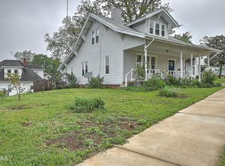 416 W Irish St, Greeneville, TN 37743