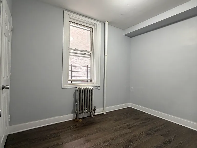 28 Orchard Pl #1E — Photo 2