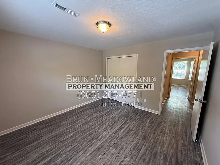 8719 Gleason Dr #A — Photo 25