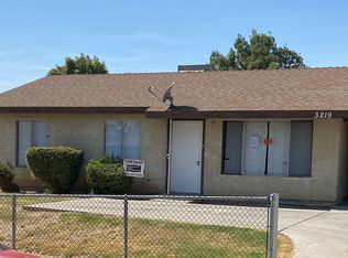 3217 & 3219 Crestline Rd #3219, Bakersfield, CA 93306