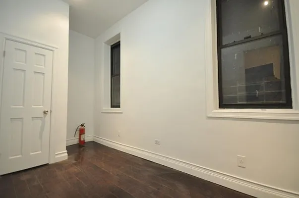 Rented by Keller Williams NYC | media 20