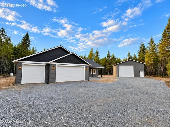 243 Songbird Ln, Spirit Lake, ID 83869