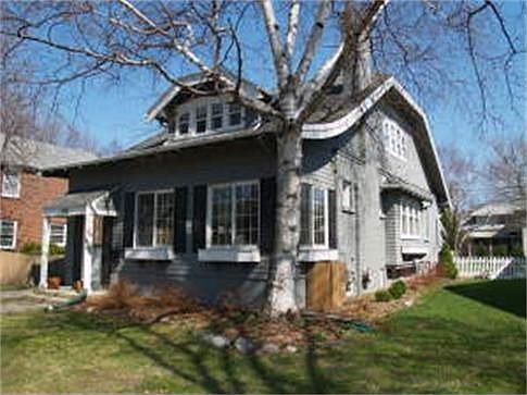 1st image of 4318 N Farwell Ave