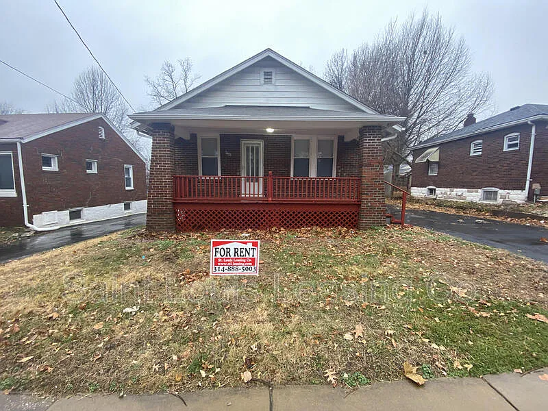 3451 Charlack Ave photo 1