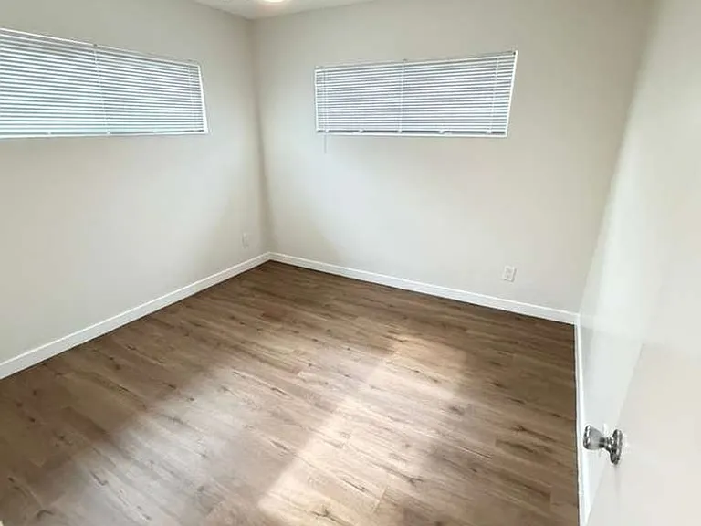 13238 Vanowen St — Photo 10