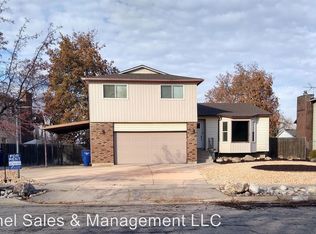 1675 E Ensign Cir, Cottonwood Heights, UT 84121