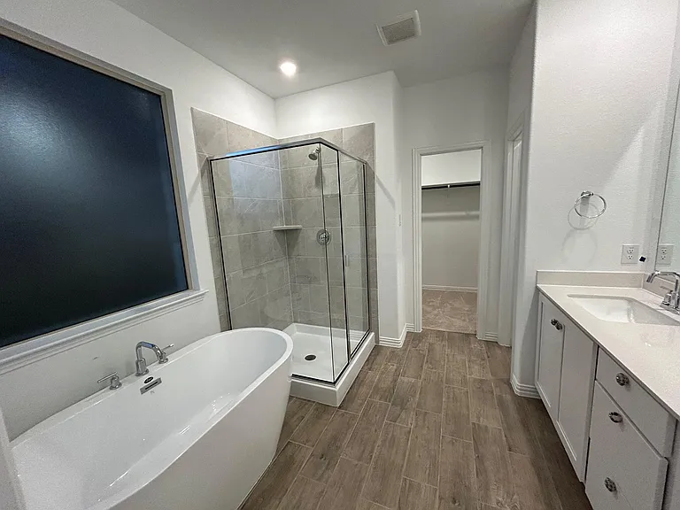 2513 Birchcrest Dr — Photo 15