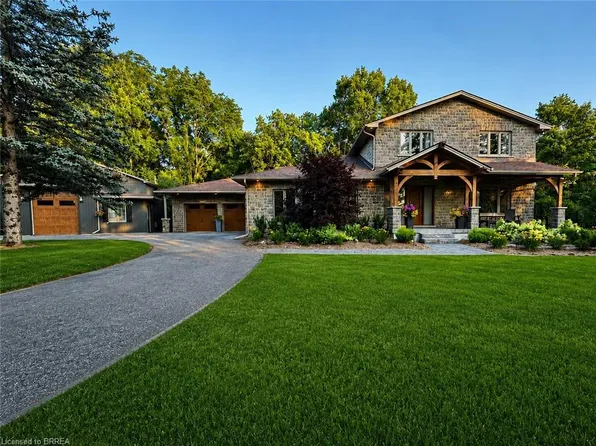 360 Robinson Ave, Brantford, ON N3S 6X6
