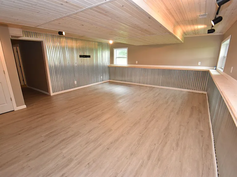 10600 Brummitt Rd — Photo 31