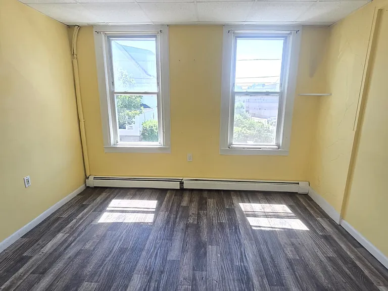 175 Chestnut St #2LL — Photo 7