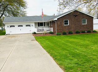 511 E Maple St, Liberty Center, OH 43532