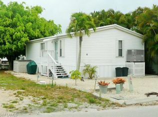 8 Emily Ln, Fort Myers Beach, FL 33931