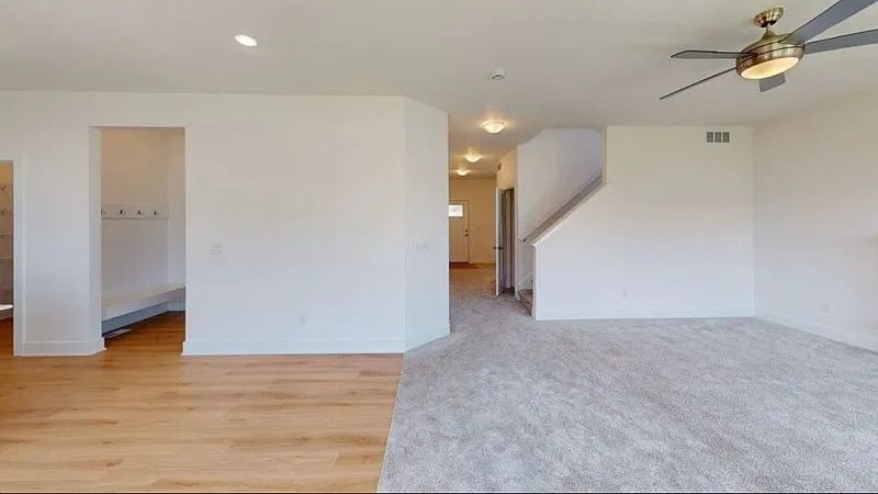 4 bed, 2163 sqft, $2,000 — Photo 4