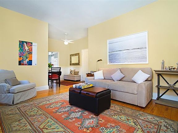 4th image of 28 E 94th St #73