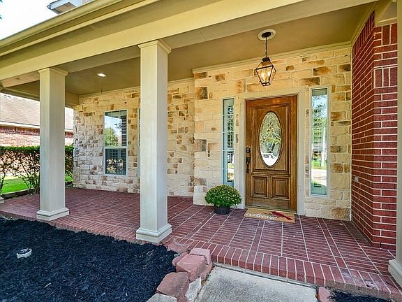 2nd image of 3706 Bailey Ln