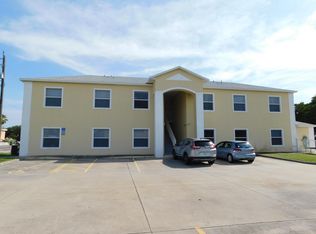 860 S Orlando Ave APT 2, Cocoa Beach, FL 32931