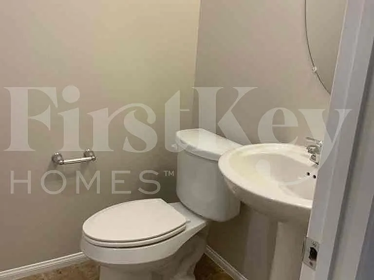 11060 Camden Bay St — Photo 5