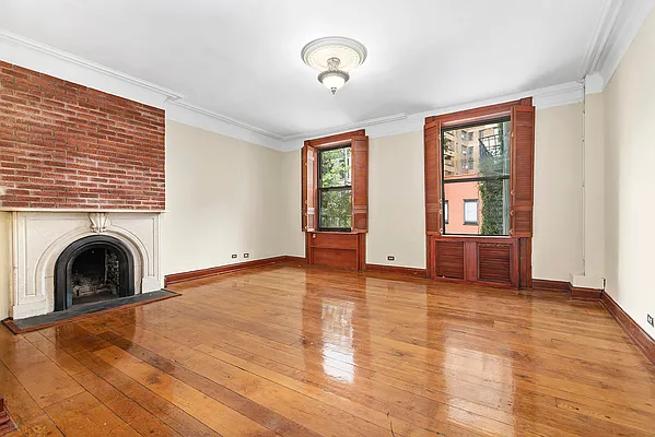 Rented by Douglas Elliman | media 2