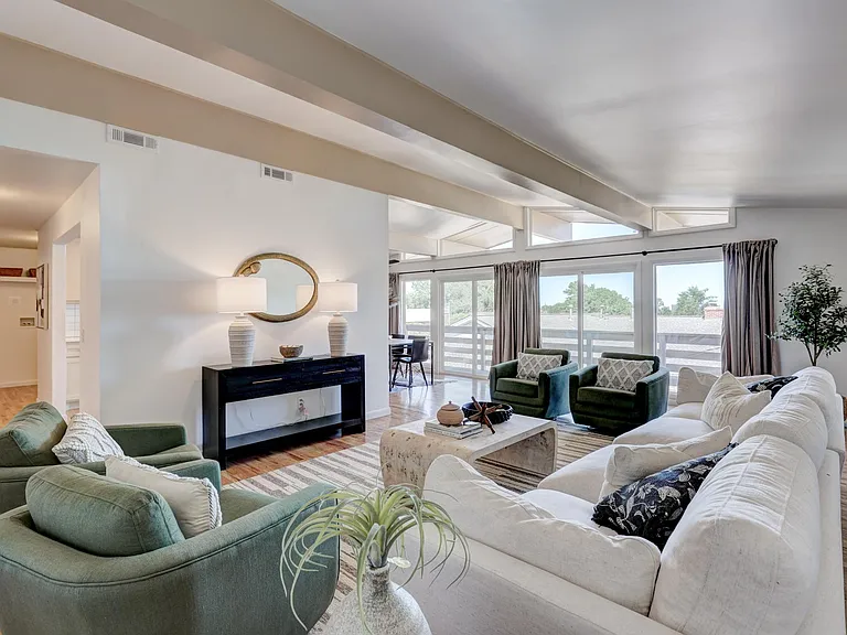 4312 N Portland Ave — Photo 1