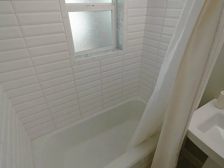 Bathroom #2 (Hallway bath) with tub/shower combo