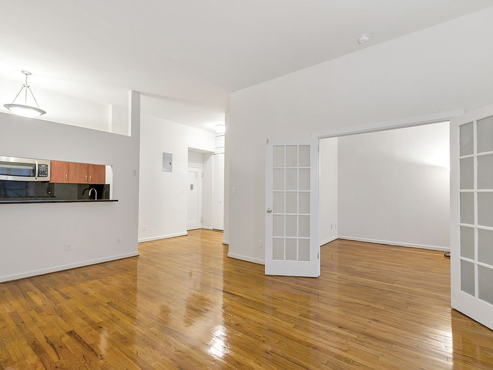 1st image of 121 Madison Ave APT 9D