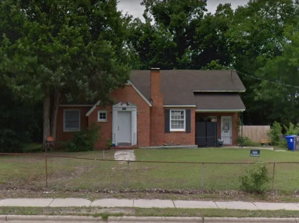 2304 Murchison Rd, Fayetteville, NC 28301