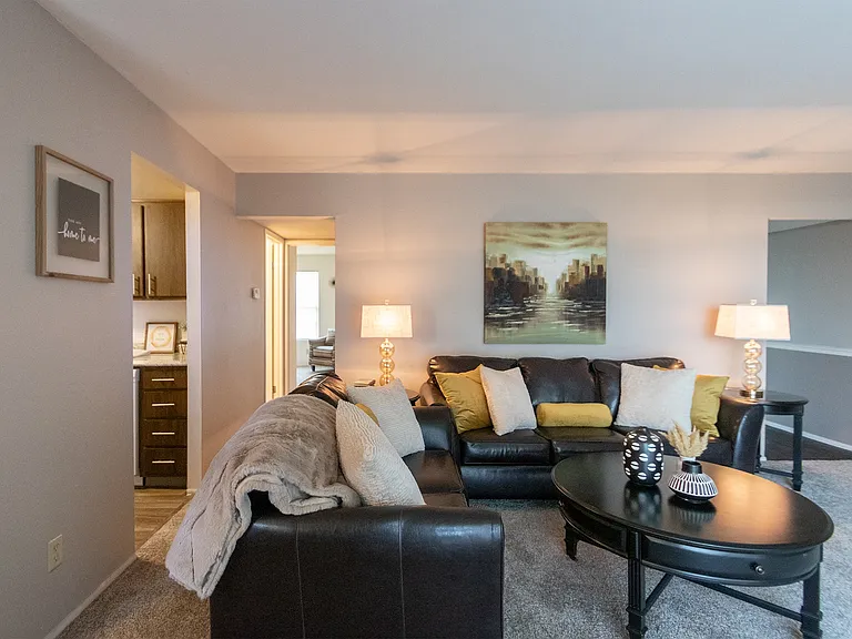 Fairfield Pointe — Photo 15