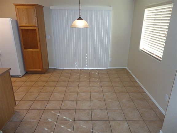 3rd image of 236 W Angus Rd