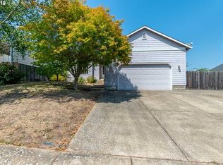 220 NW Elderberry Ln, Dallas, OR 97338