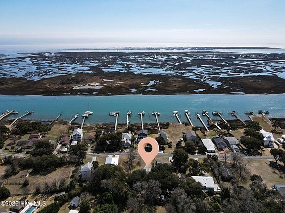3rd image of 1676 Kings Landing Road