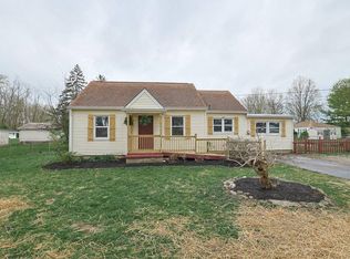 3947 Farrow Dr, Cincinnati, OH 45245