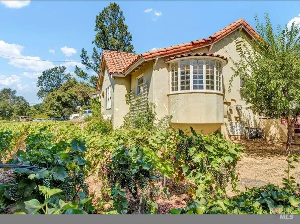 315 N White Cottage Road N, Angwin, CA 94508