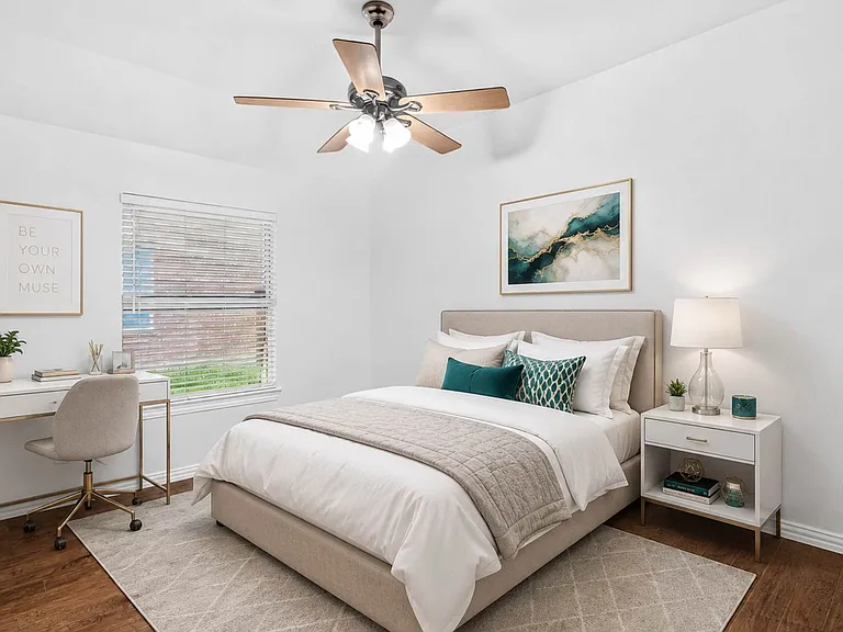 1711 Grand Canyon Way — Photo 23
