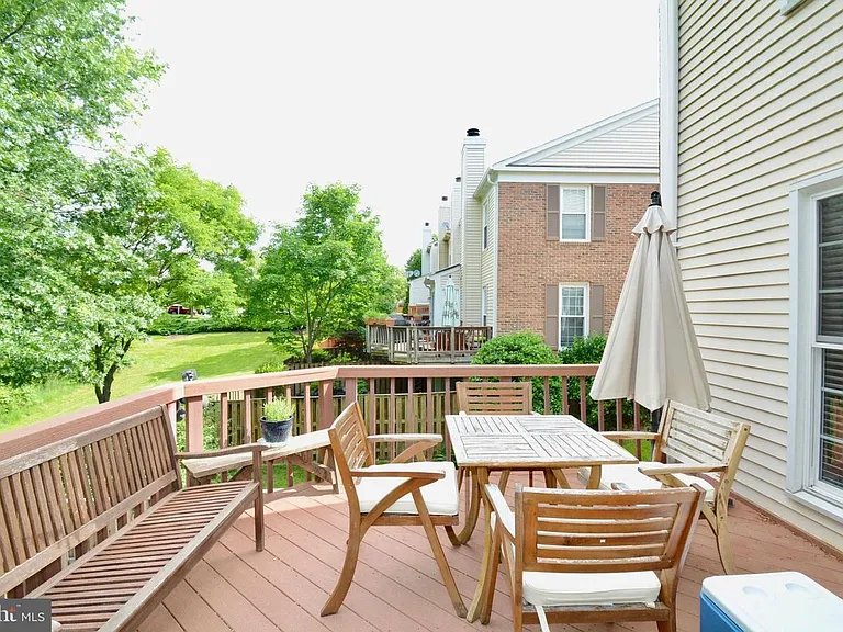 6153 Summer Park Ln — Photo 19