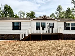 2852 Hollywood Church Rd, Clarkesville, GA 30523