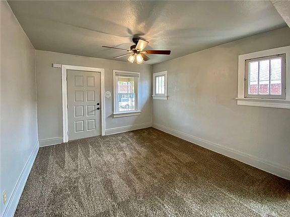5th image of 3641 El Paso Ave
