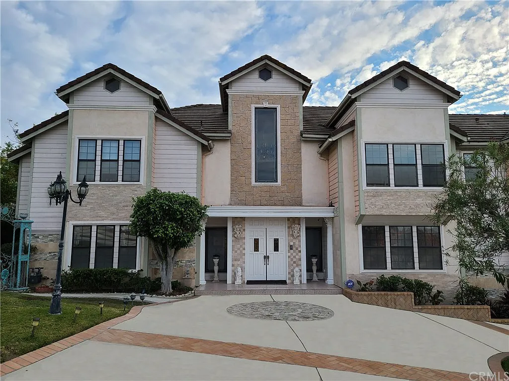 22124 Rim Fire Ln photo 1