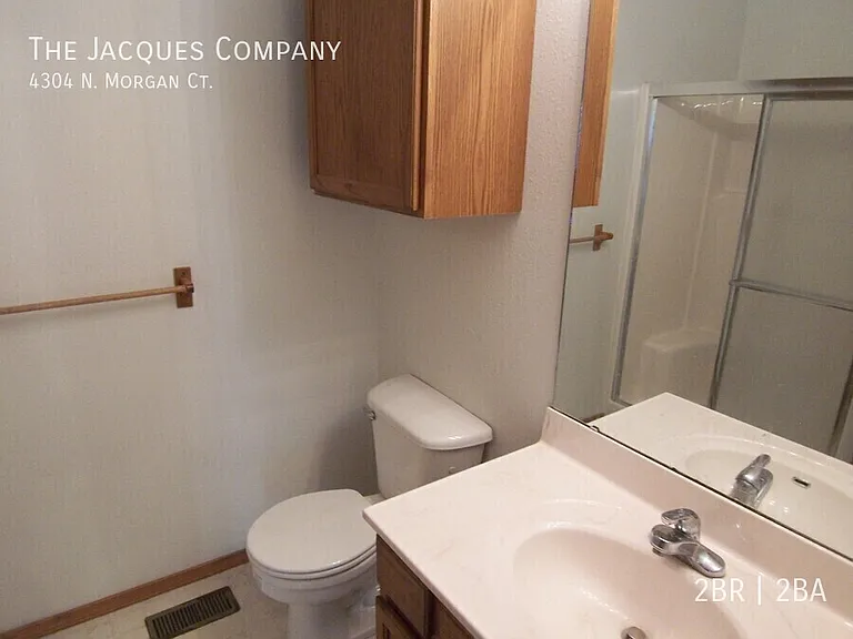 4304 N Morgan Ct — Photo 9