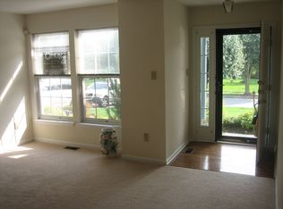 24 Summerhill Ln, Medford, NJ 08055