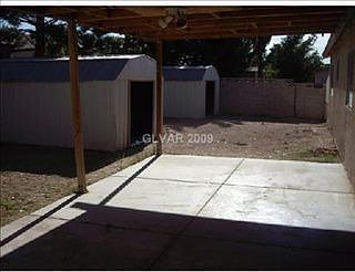 2nd image of 829 Dusk Dr