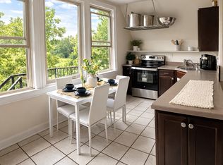500 E Beau St APT 2, Washington, PA 15301
